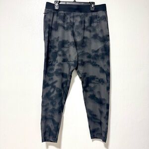 Under Armour Unstoppable Joggers Men’s XL  Black Camo Storm Stretch Performance